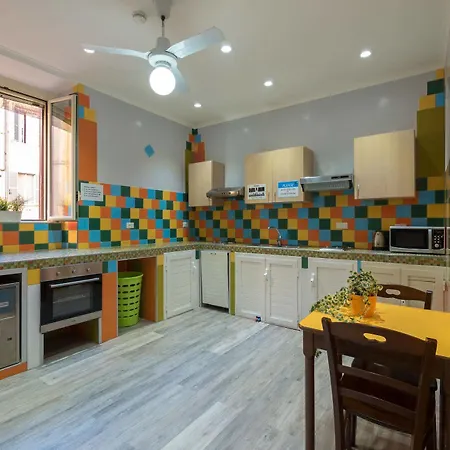 Alessandro Downtown & Bar