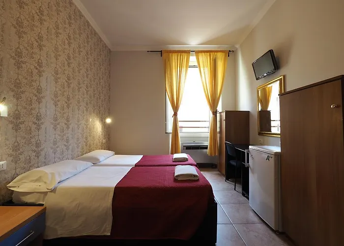 Hostel Alessandro Downtown & Bar