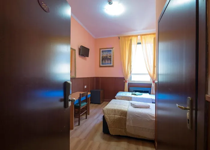 Alessandro Downtown & Bar Hostel Rzym