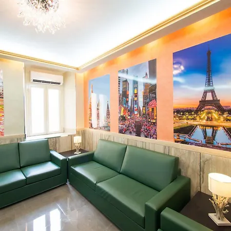 Alessandro Downtown & Bar Хостел Рим