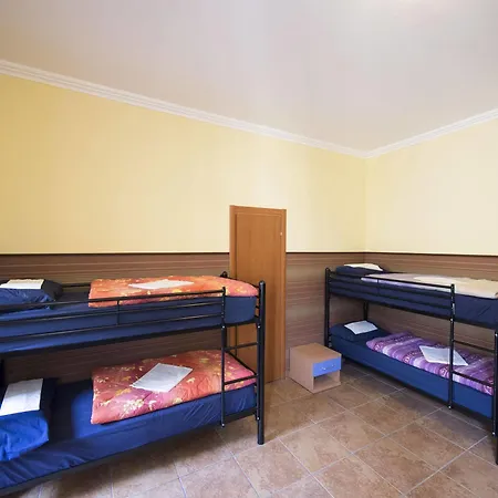 Alessandro Downtown & Bar