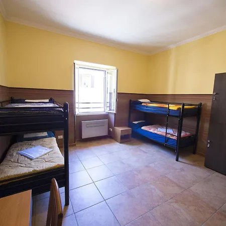 Alessandro Downtown & Bar Рим