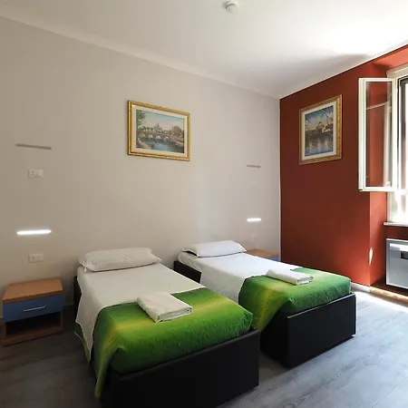 Alessandro Downtown & Bar Hostel Řím