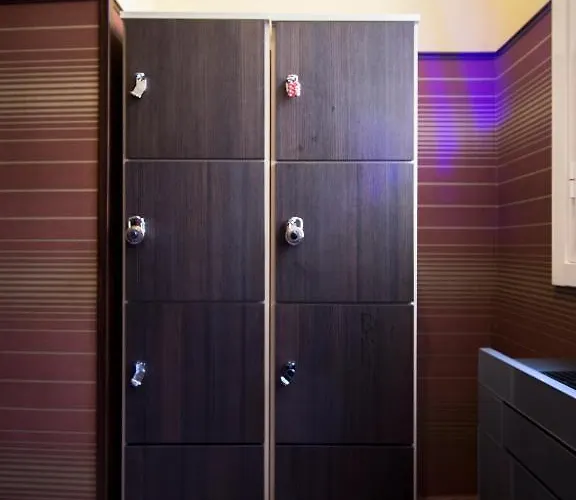 Alessandro Downtown & Bar Hostel Rome