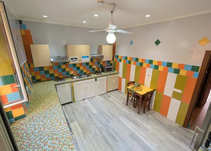 Alessandro Downtown & Bar Hostel Rome