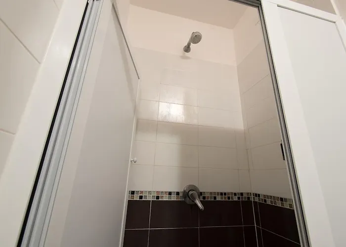 Alessandro Downtown & Bar Hostel Rome